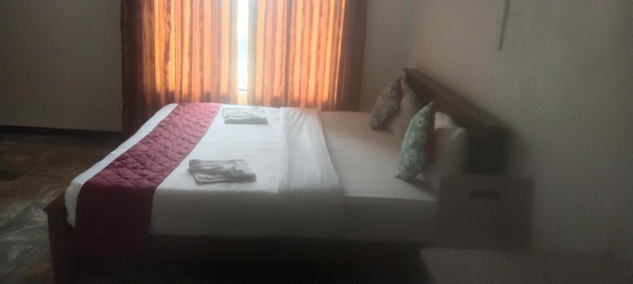Unique View Nuwaraeliya Otel Nuwara Eliya Dış mekan fotoğraf